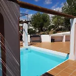Villa 2 Small With Pool