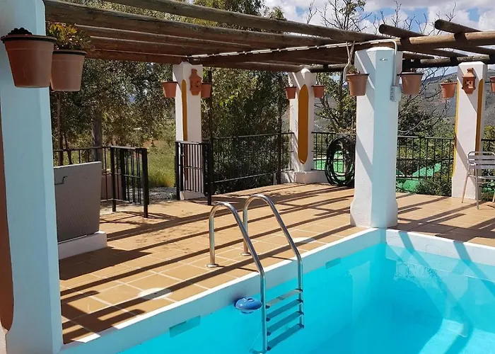 2 Small With Pool Villa *